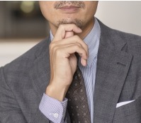 困っている人