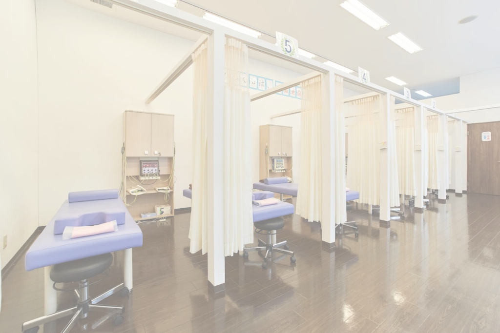 とりで骨盤整骨院の施術スペース