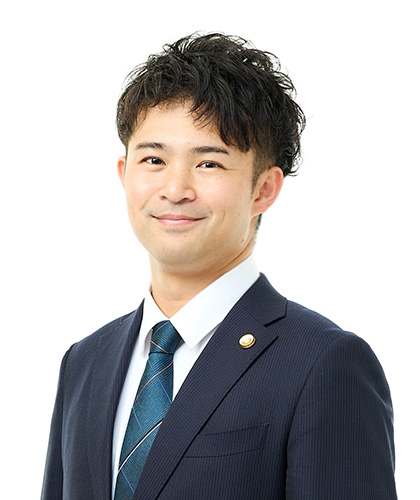弁護士　岩井利彰