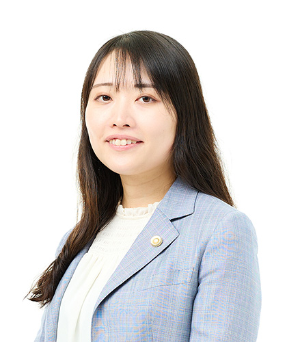 弁護士　岡山和佳奈