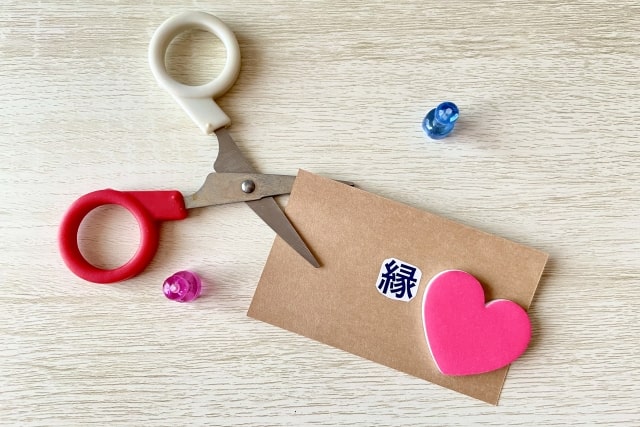 早く離婚したい！夫や妻とすんなり離婚するには