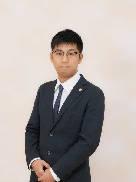 下間 俊哉弁護士