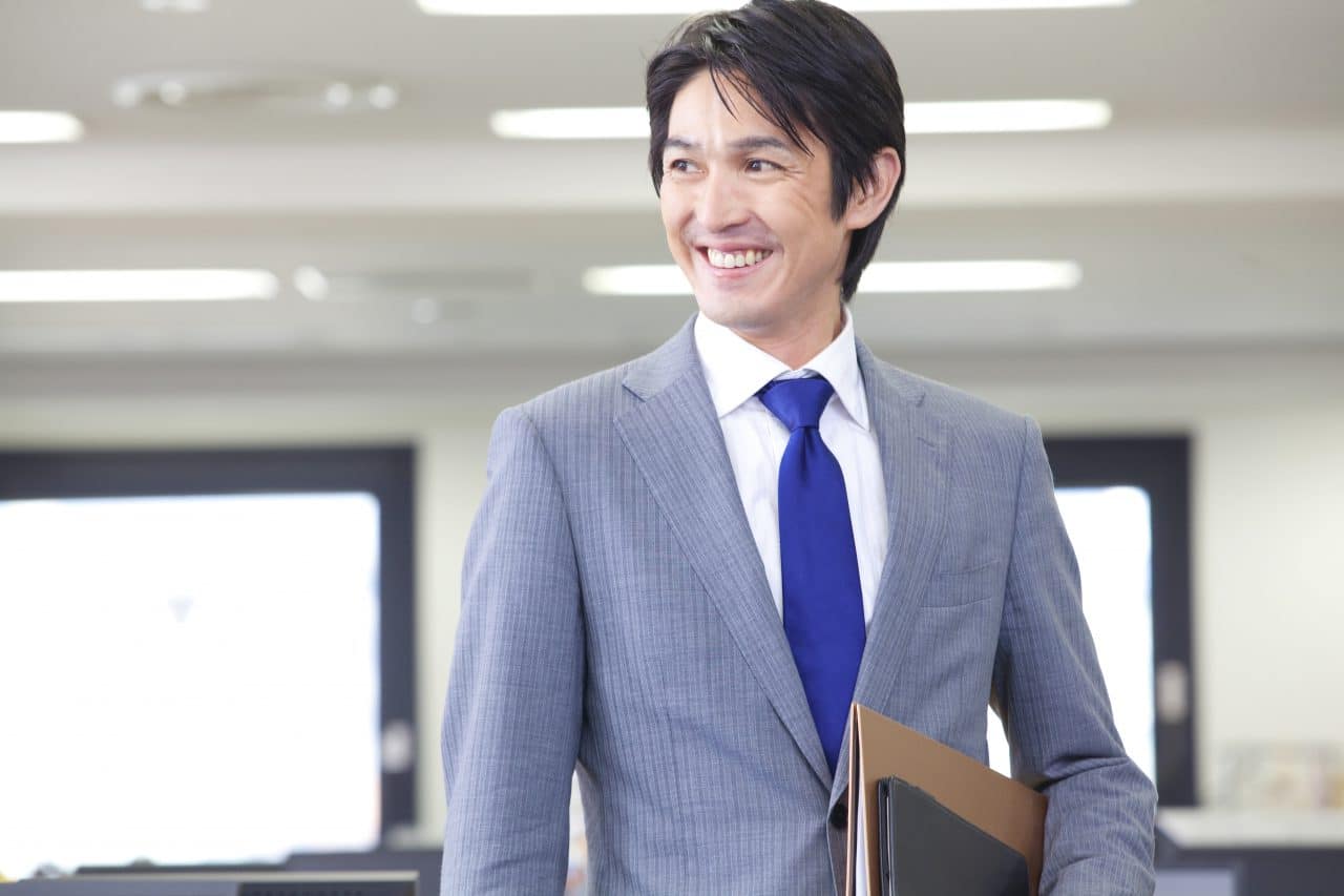 持株比率と株主の権利　支配株主となるために必要な議決権数や議決権の関係を解説