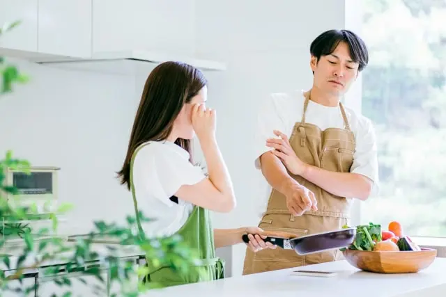 モラハラとは｜家庭内で起こるモラルハラスメントの例や対処法