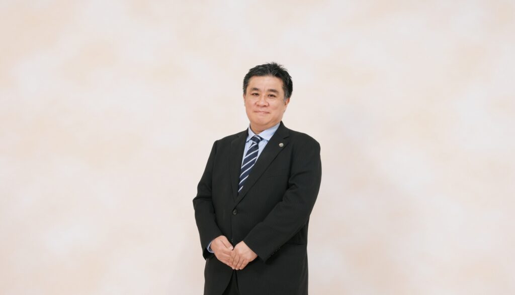 元嶋 亮