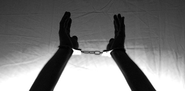 強制性交等罪とは？旧強姦罪・準強制性交等罪との違いを解説